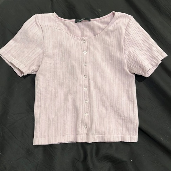 Button up shirt.Great quality!👍/ light purple color. - Picture 1 of 3